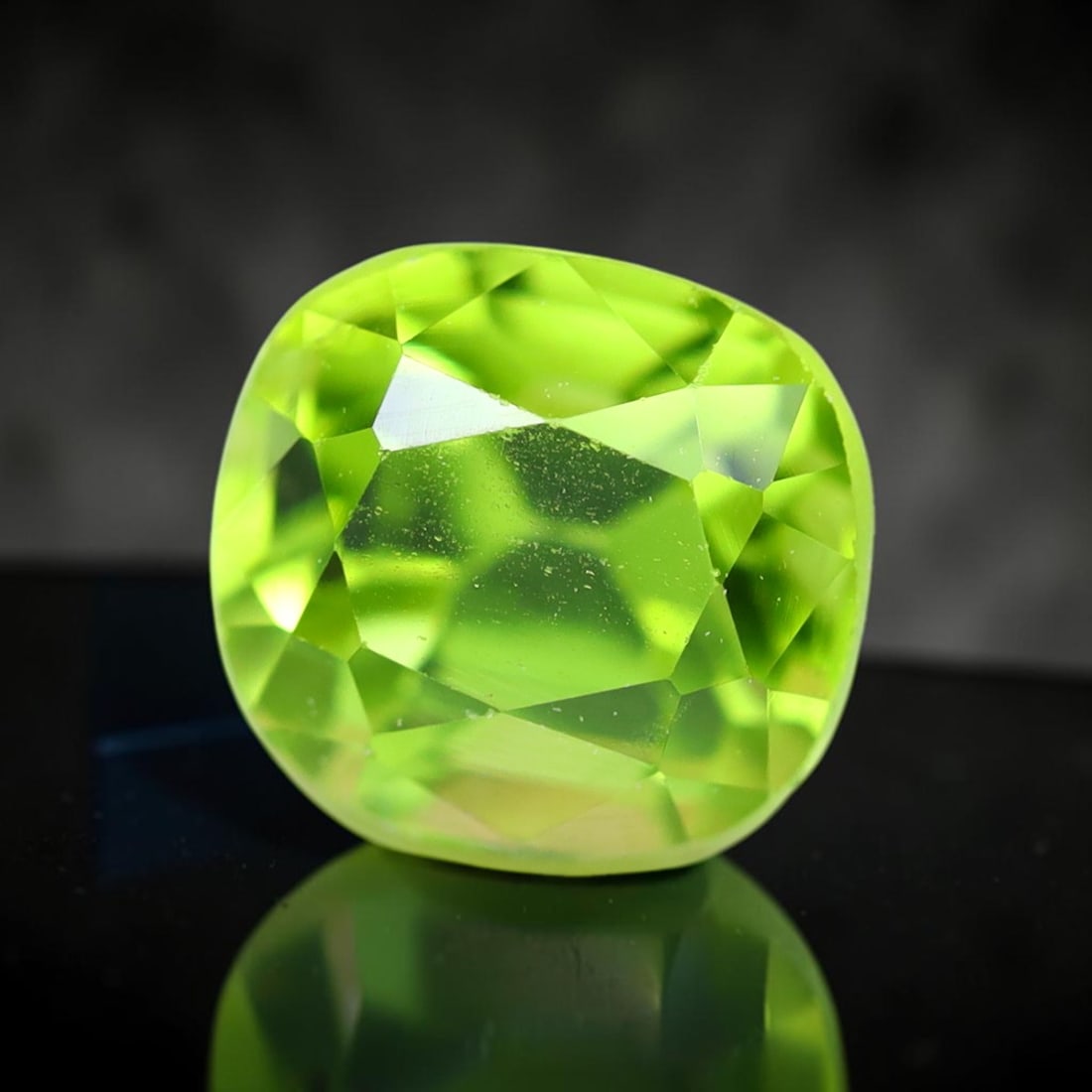1.30Ct Natural Pakistan Clean Green Peridot Gemstone For Jewelry Making, 290B: Ksmith Jewels Global Welcome to our auction house, today auction brought to you by Ksmith Jewels Global based in Penang, Malaysia specialize in all kinds of opal and color gemstone both in manufacturi