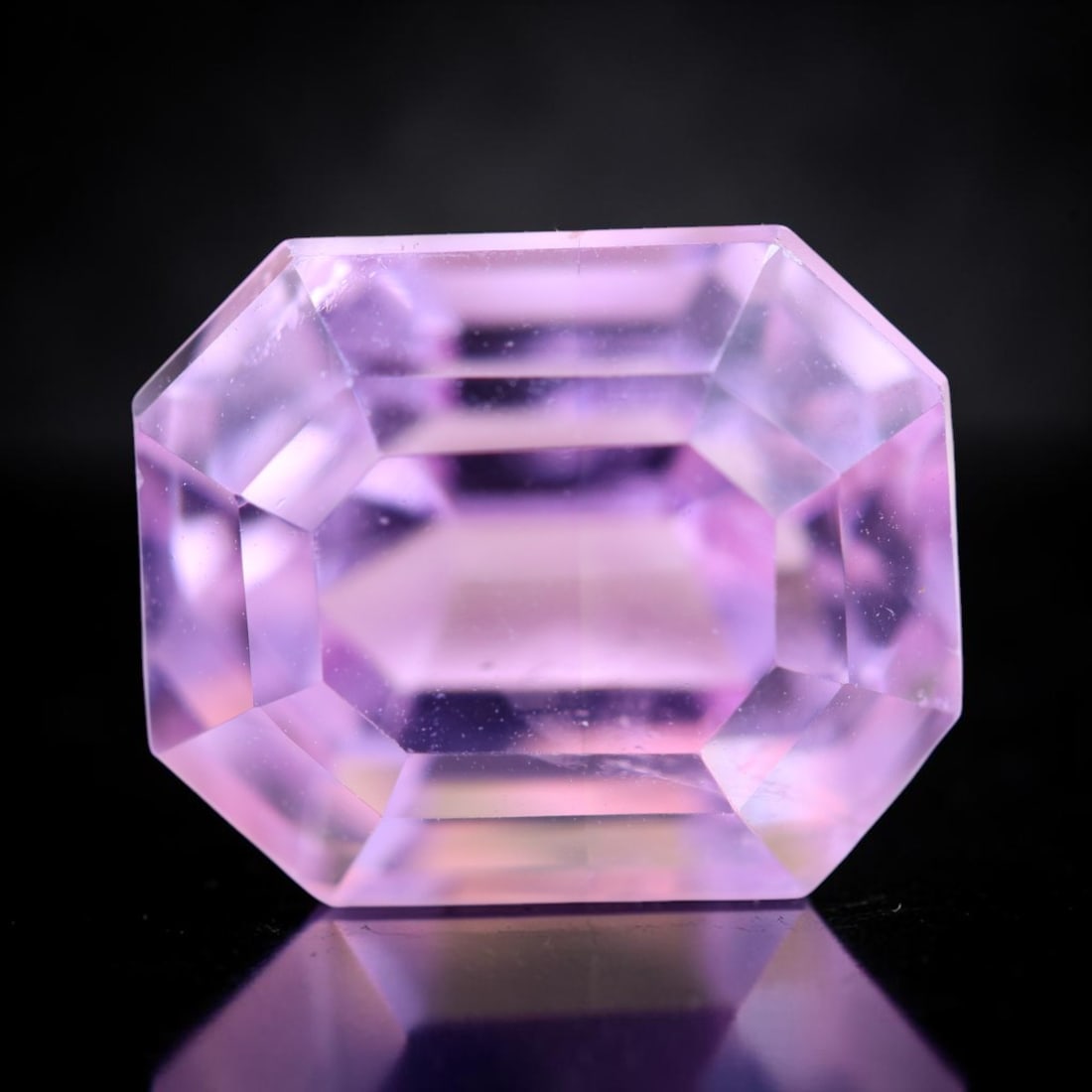 VVS Kunzite 12.21Ct Emerald Cut Natural Brazil Top Pink Kunzite, 1127B: Ksmith Jewels Global Welcome to our auction house, today auction brought to you by Ksmith Jewels Global based in Penang, Malaysia specialize in all kinds of opal and color gemstone both in manufacturi