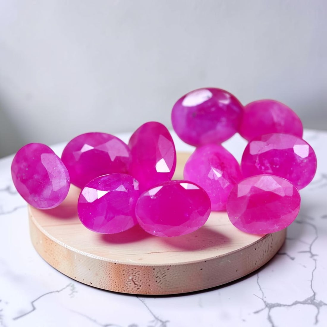 5.06Ct Natural Madagascar Heated Pinkish Red Oval Cut for Jewelry Making, 551B: Ksmith Jewels Global Welcome to our auction house, today auction brought to you by Ksmith Jewels Global based in Penang, Malaysia specialize in all kinds of opal and color gemstone both in manufacturi