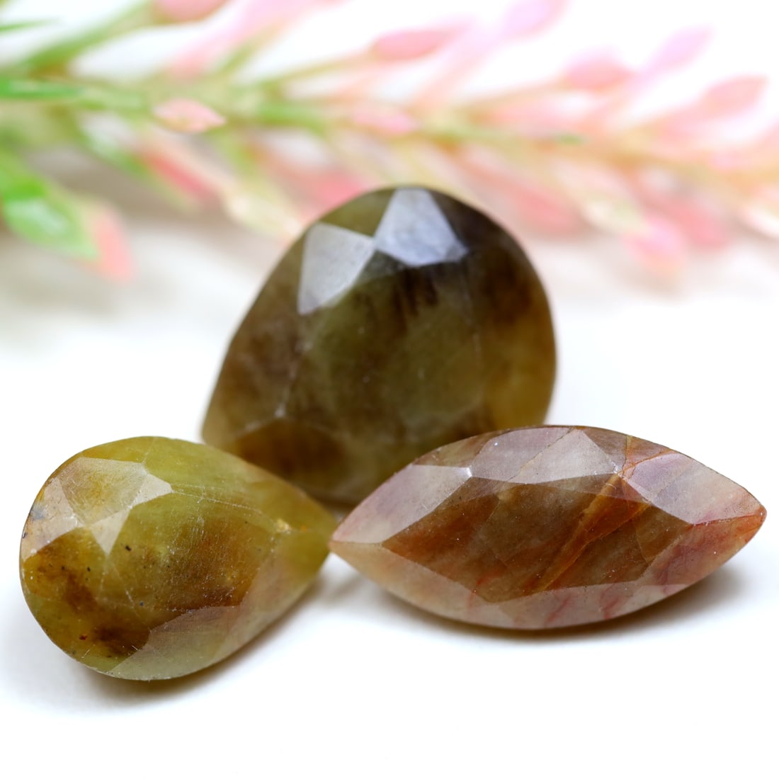 Unheated Sapphire 37.10Ct Natural 3 PCS Unheated Sapphire, 805B: Ksmith Jewels Global Welcome to our auction house, today auction brought to you by Ksmith Jewels Global based in Penang, Malaysia specialize in all kinds of opal and color gemstone both in manufacturi