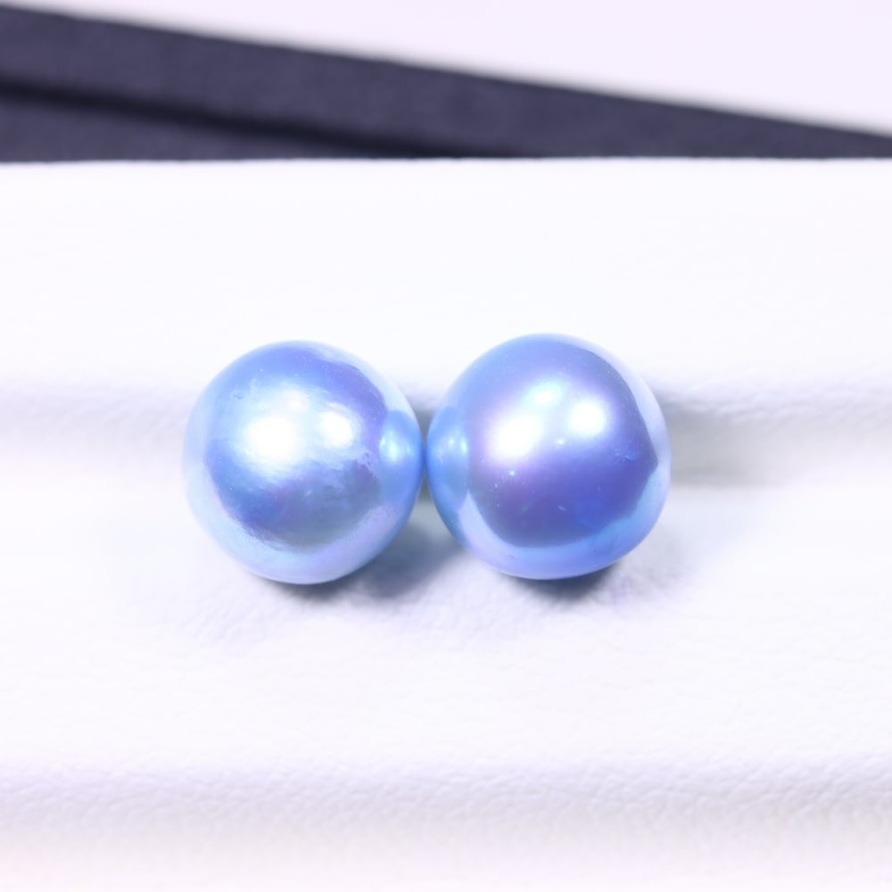 6.36cts Blue Freshwater Pearl Pair 7.5mm - No Hole Drill , 469C: Ksmith Heritage Auctioneers Subject: Natural Pearl Treatment: Colour Enhance Shape: Round Bead Type: Without hole, no drill