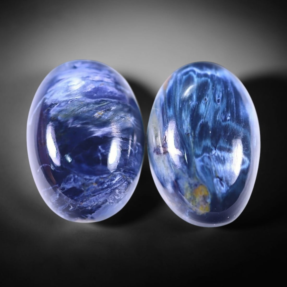 10.38Ct Pietersite Cabochon Pair - Gemstone Crystal - Oval Cabochon, 429B: Ksmith Heritage Auctioneers Subject: Natural Pietersite Origin: Namibia, South Africa Carat Weight: 10.38Ct Dimension: 14 x 10 x 4.8 mm Treatment: Natural Untreated Shape: Oval