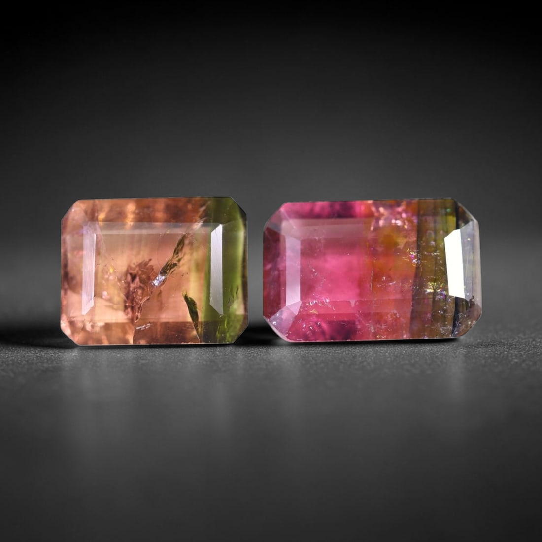 6.62cts Natural Watermelon Tourmaline Set - Bi-Colour Faceted Cut , 675E: Ksmith Heritage Auctioneers Subject: Natural Tourmaline Origin: Africa Carat Weight: 6.64 cts Dimension: 10.8x8.6x3.8 mm Type: Faceted, Polished