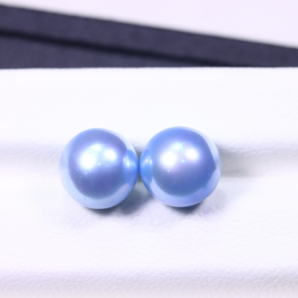 6.19cts Blue Freshwater Pearl Pair 7.5mm - No Hole Drill , 475C: Ksmith Heritage Auctioneers Subject: Natural Pearl Treatment: Colour Enhance Shape: Round Bead Type: Without hole, no drill