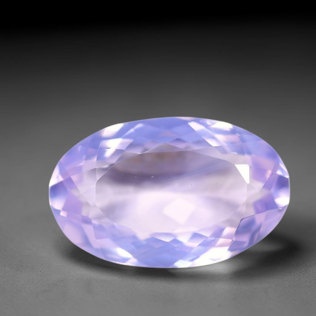 11.36Ct Lavender Amethyst - Polished Faceted , 1184E: Ksmith Heritage Auctioneers Subject: Natural Lavender Amethyst Origin: Brazil Carat Weight: 11.36Ct Dimension: 19.4x12.2x7.5 mm Treatment: Untreated Type: Faceted, Polishe