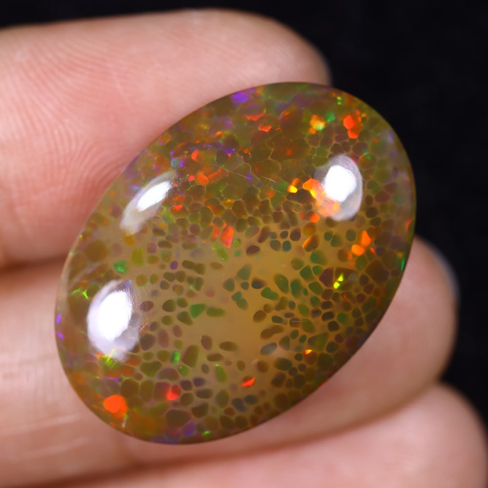 23.20Ct Natural Ethiopian Opal - 26.6x19.0x9.0 mm , 539C (1 of 6)