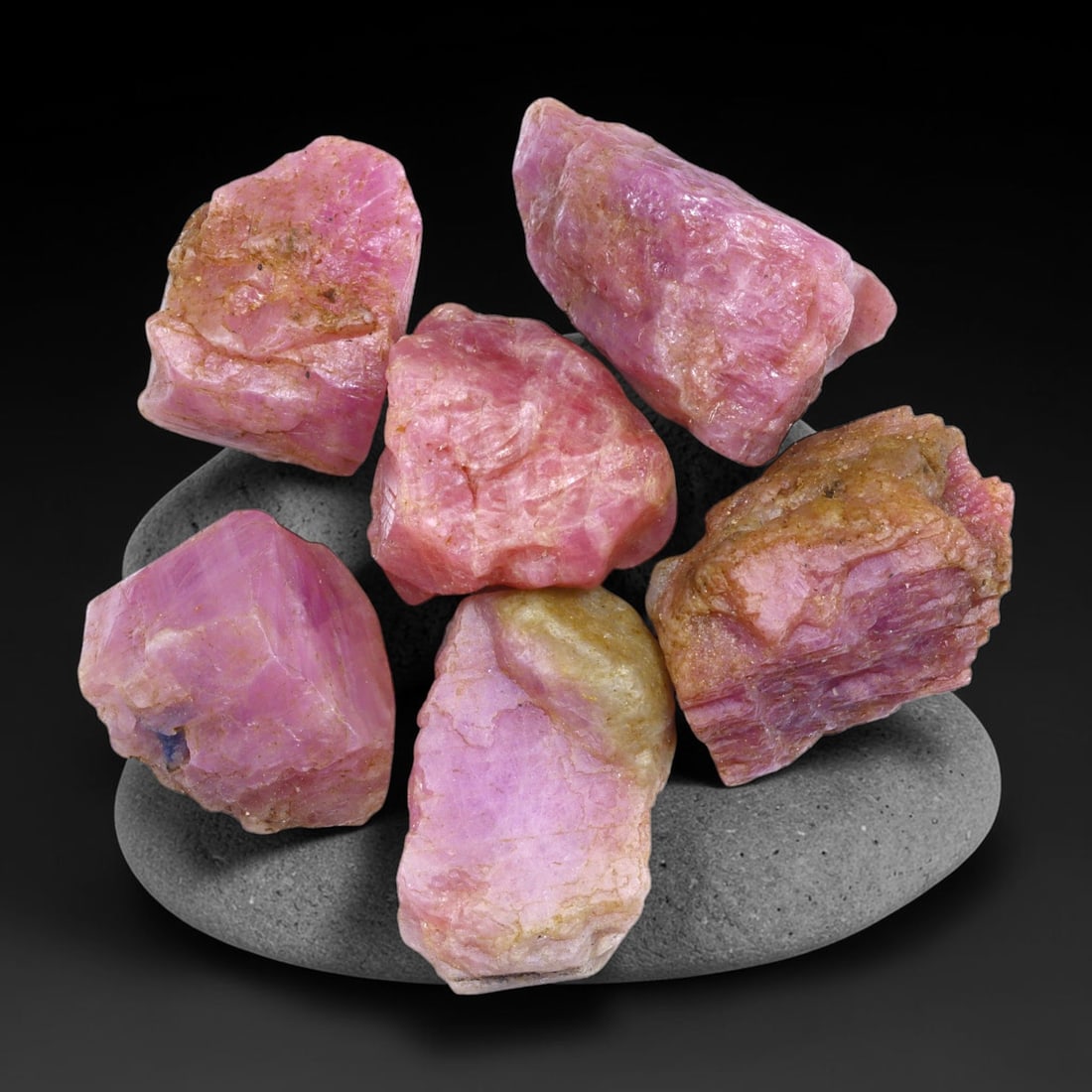156Ct Raw Ruby Freeform Lot - Rough Specimen , 736C: Ksmith Heritage Auctioneers Subject: Natural Ruby Treatment: No Treat