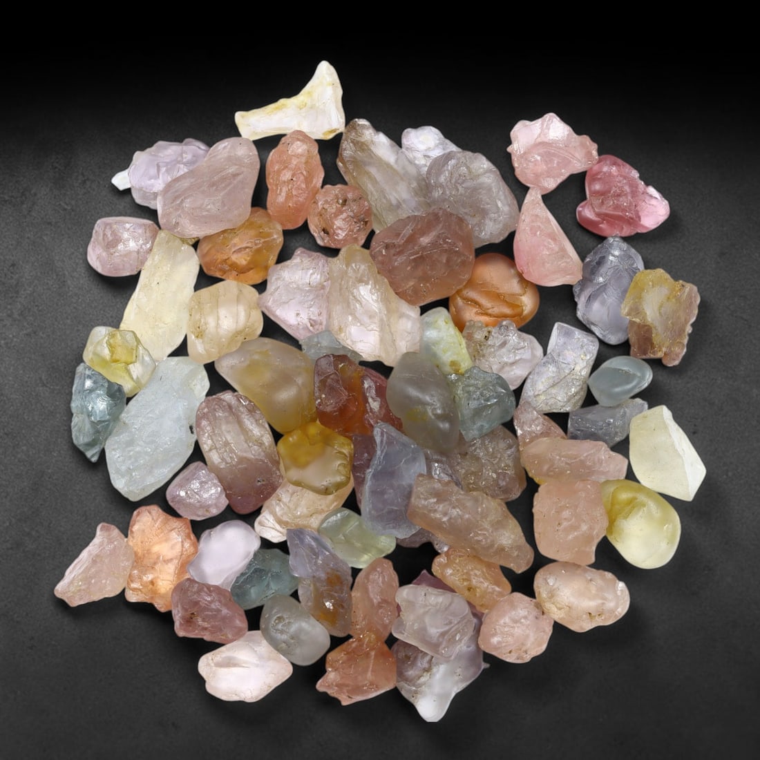 101Ct Raw Spinel Freeform Lot - Rough Specimen , 753C: Ksmith Heritage Auctioneers Subject: Natural Spinel Treatment: No Treat