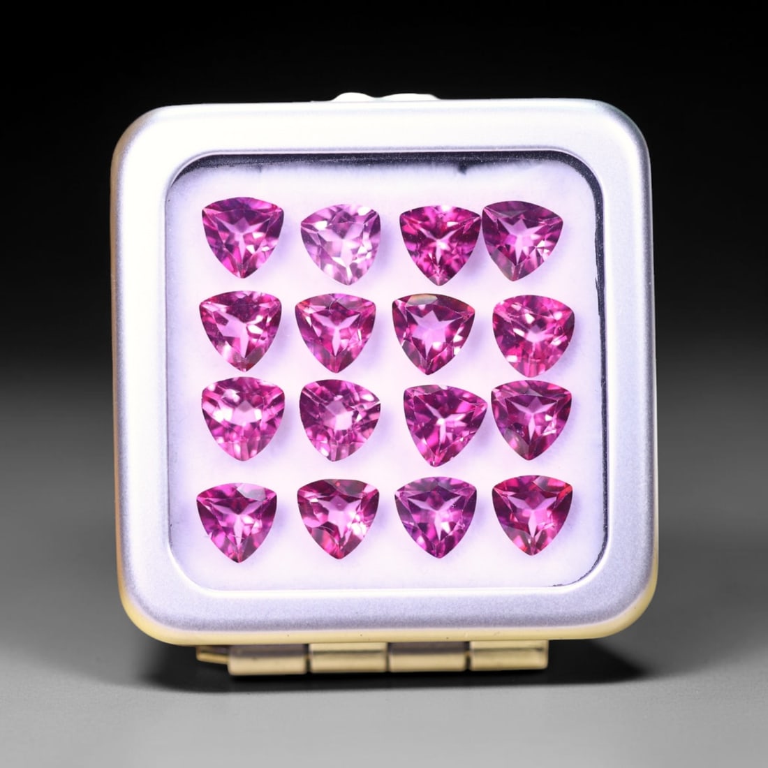 *13.56cts Natural Pink Topaz Set - Polished Faceted , 6mm, 43C: Ksmith Heritage AuctioneersSubject: Natural Topaz (without box) Origin: Myanmar Treatment: Coated