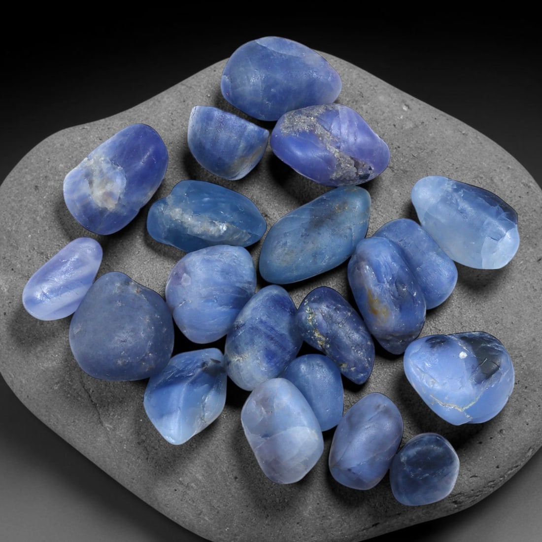 62Ct Raw Blue Sapphire Freeform Lot - Rough Specimen , 775C: Ksmith Heritage Auctioneers Subject: Natural Sapphire