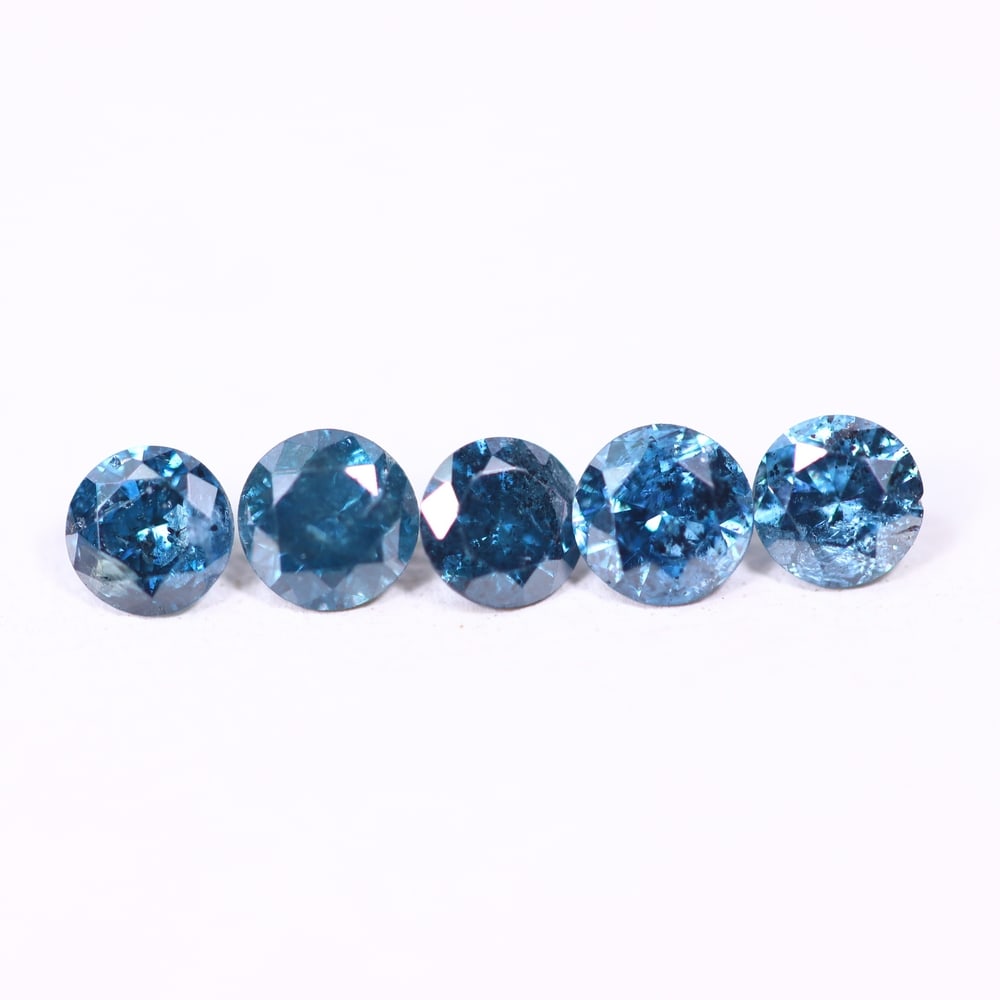 0.45ct 5pcs Blue Round Diamond 2.8mm - Natural Diamond, Loose Diamond, 400DD: Ksmith Heritage Auctioneers Subject: Natural Diamond Origin: Africa Treatment: HPHT