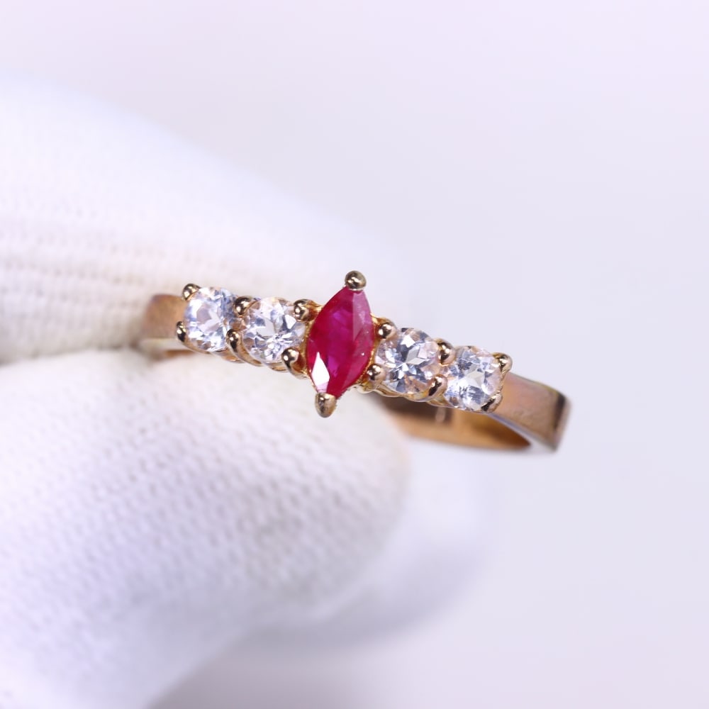 2.41g Ruby Ring - 925 Sterling Silver - Size US 7 , 112C: Ksmith Heritage Auctioneers