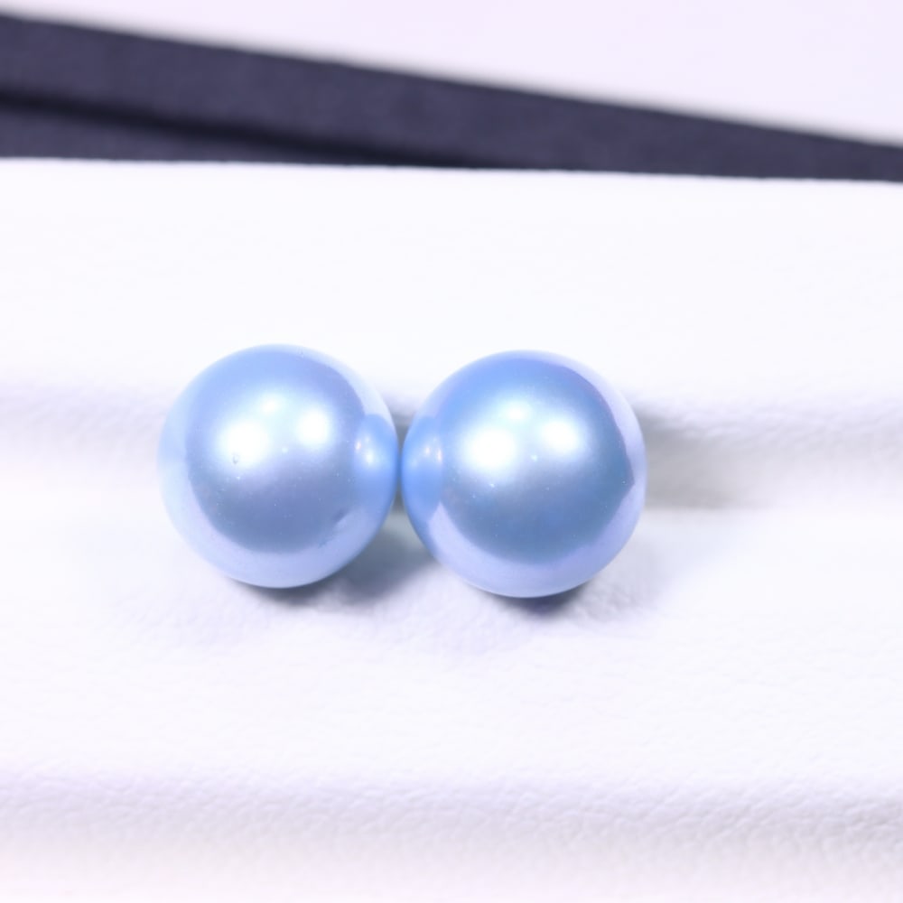 6.12cts Blue Freshwater Pearl Pair 7.5mm - No Hole Drill , 473C: Ksmith Heritage Auctioneers Subject: Natural Pearl Treatment: Colour Enhance Shape: Round Bead Type: Without hole, no drill