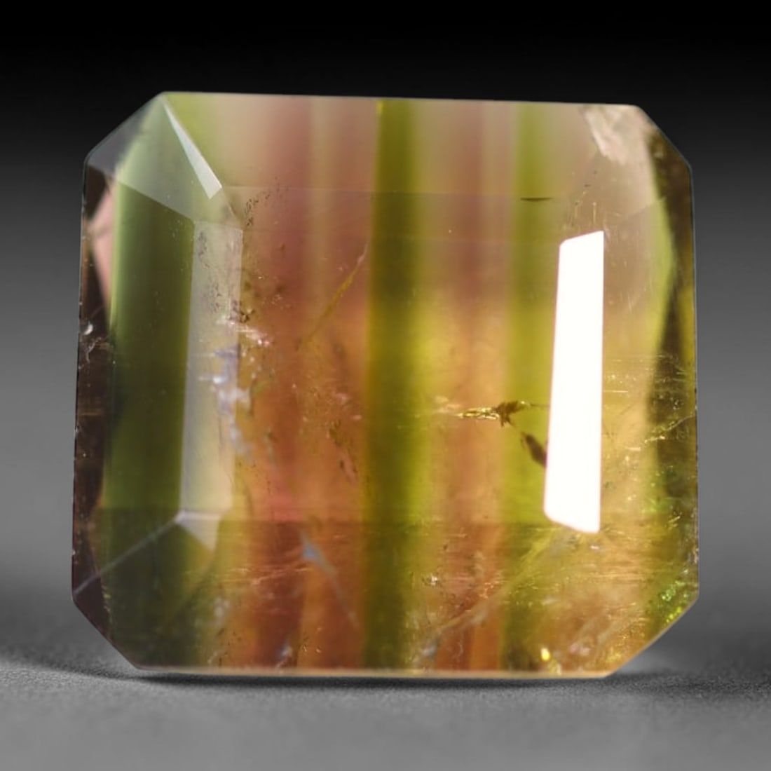 5.39cts Natural Watermelon Tourmaline - Bi-Colour Faceted Cut , 461E: Ksmith Heritage Auctioneers Subject: Natural Tourmaline Origin: Africa Carat Weight: 5.39 cts Dimension: 11.8x11.1x4.5 mm Type: Faceted, Polished