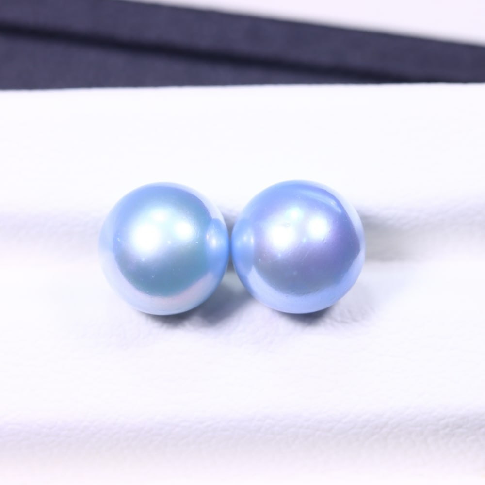 6.45cts Blue Freshwater Pearl Pair 7.6mm - No Hole Drill , 486C: Ksmith Heritage Auctioneers Subject: Natural Pearl Treatment: Colour Enhance Shape: Round Bead Type: Without hole, no drill
