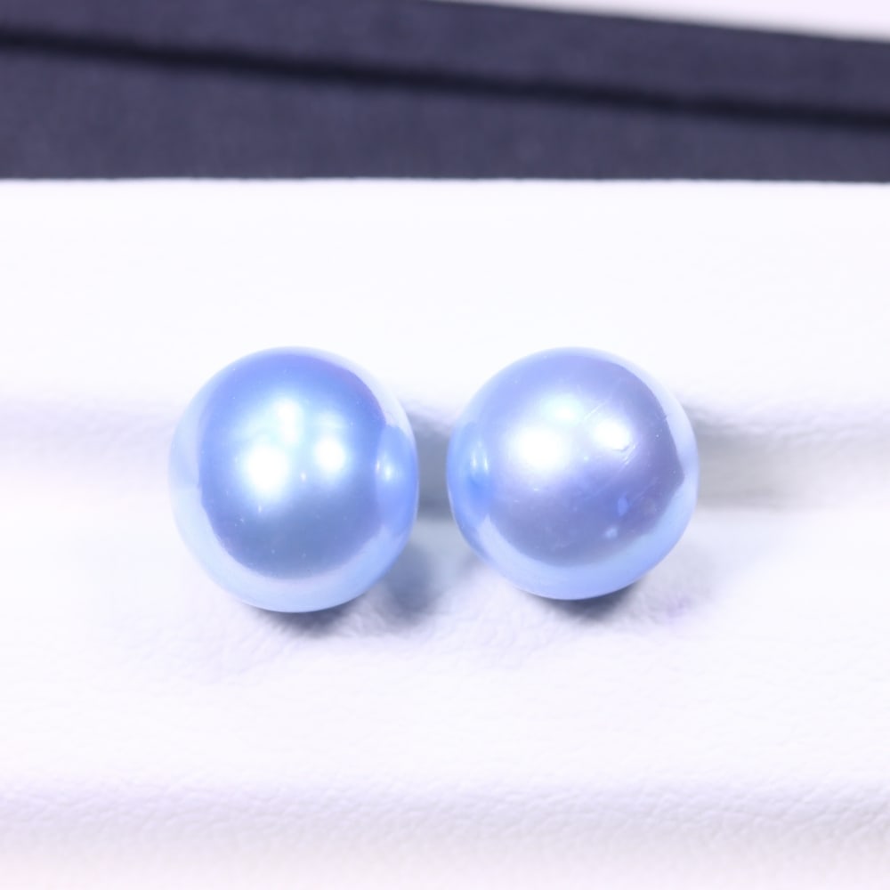 7.35cts Blue Freshwater Pearl Pair 7.8mm - No Hole Drill , 478C: Ksmith Heritage Auctioneers Subject: Natural Pearl Treatment: Colour Enhance Shape: Round Bead Type: Without hole, no drill