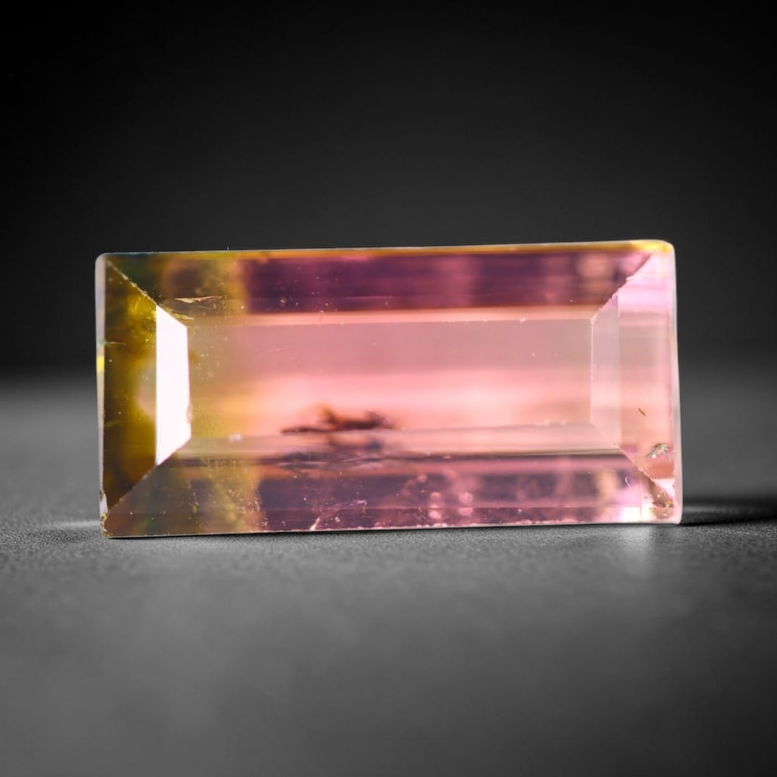 2.77cts Natural Watermelon Tourmaline - Bi-Colour Faceted Cut , 652E: Ksmith Heritage Auctioneers Subject: Natural Tourmaline Origin: Africa Carat Weight: 2.77 cts Dimension: 11x5.2x4.2 mm Type: Faceted, Polished