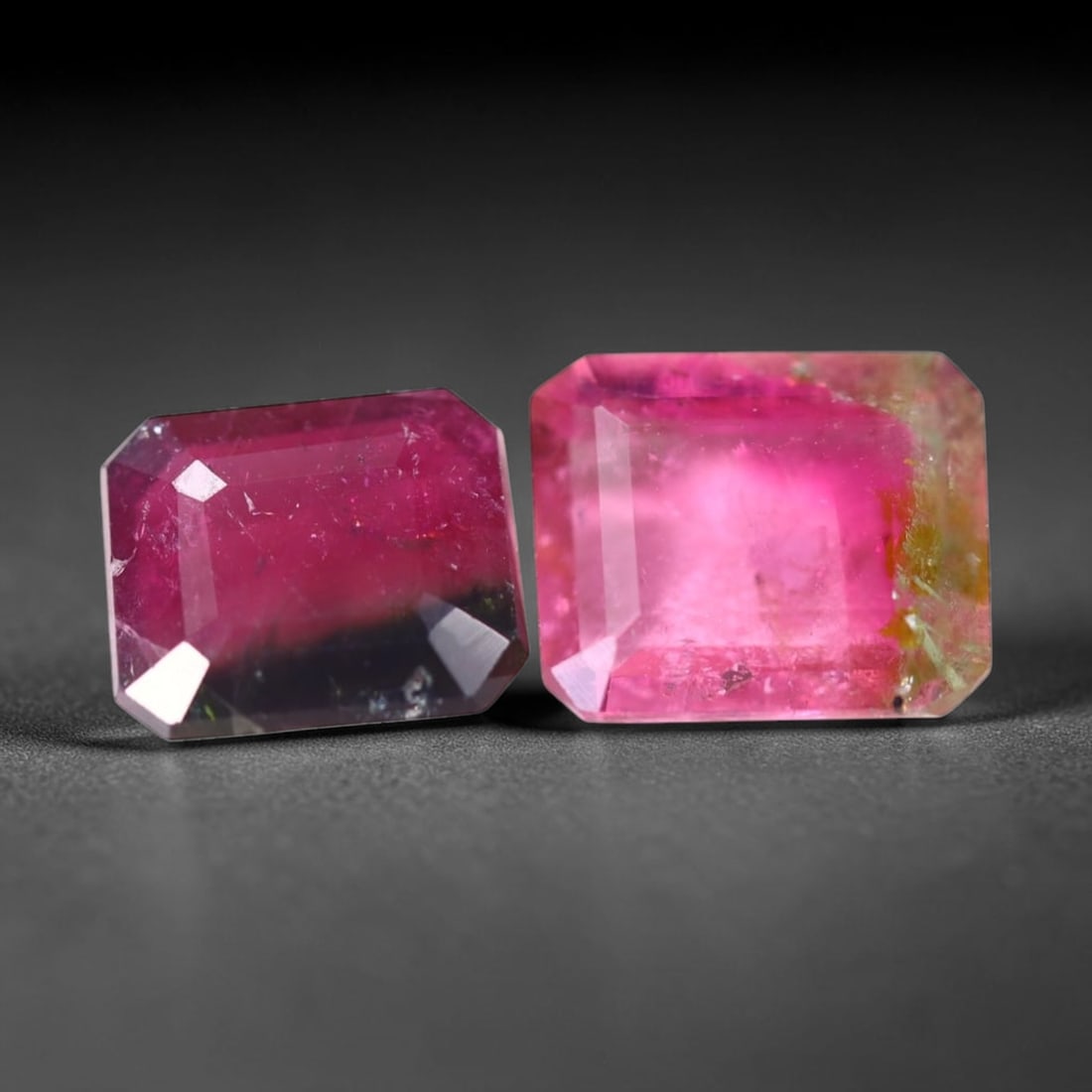 4.05cts Natural Watermelon Tourmaline Set - Bi-Colour Faceted Cut , 89E: Ksmith Heritage Auctioneers Subject: Natural Tourmaline Origin: Africa Carat Weight: 4.05 cts Dimension: 9.2x7.8x3.4 mm Type: Faceted, Polished