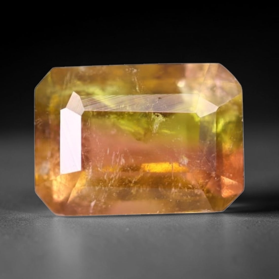 *1.84Ct Natural Watermelon Tourmaline - Bi-Colour Faceted Cut, 174C: Ksmith Heritage Auctioneers Subject: Natural Tourmaline Origin: Africa Carat Weight: 1.74 Ct Dimension: 8.4x6.1x4.1 mm Type: Faceted, Polished