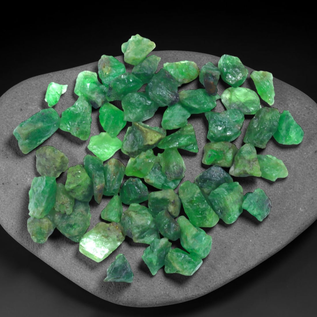 58Ct Raw Tsavorite Freeform Lot - Rough Specimen , 782C: Ksmith Heritage Auctioneers Subject: Natural Tsavorite