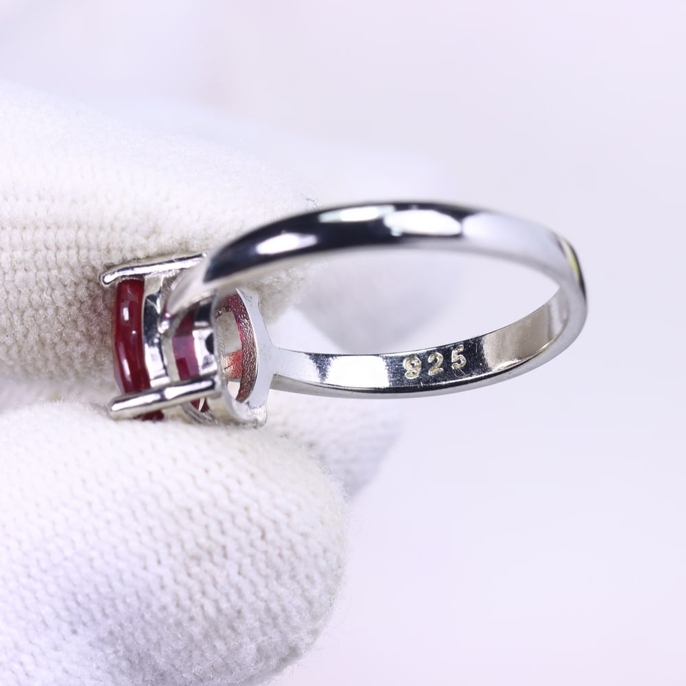 3.57g Ruby Ring - 925 Sterling Silver , Size US7.5 , 94C - 3