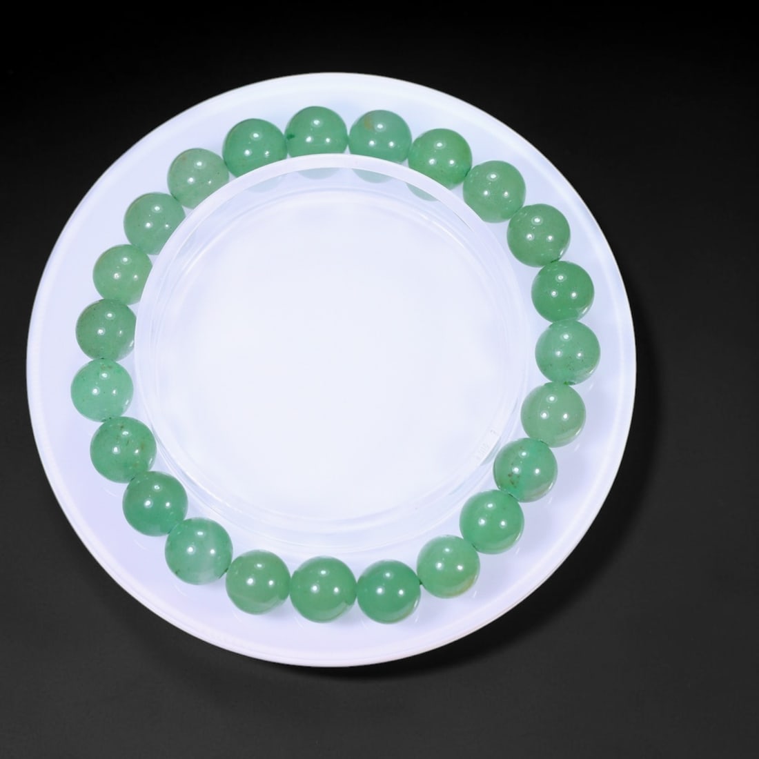 18.62g Green Amethyst Bracelet - Polished Beads, 574B: Ksmith Heritage Auctioneers Subject: Natural Green Amethyst Carat Weight: 18.62g