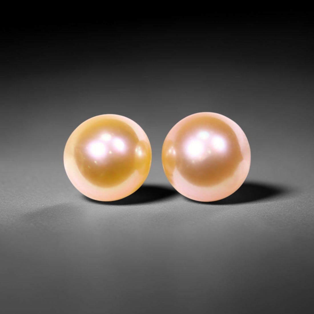 2.63cts Freshwater Pearl Pair 5.6mm, Peach Natural Colour - No Hole Drill , 507C: Ksmith Heritage Auctioneers Subject: Natural Pearl Treatment: None, Natural Colour Shape: Round Bead Type: Without hole, no drill