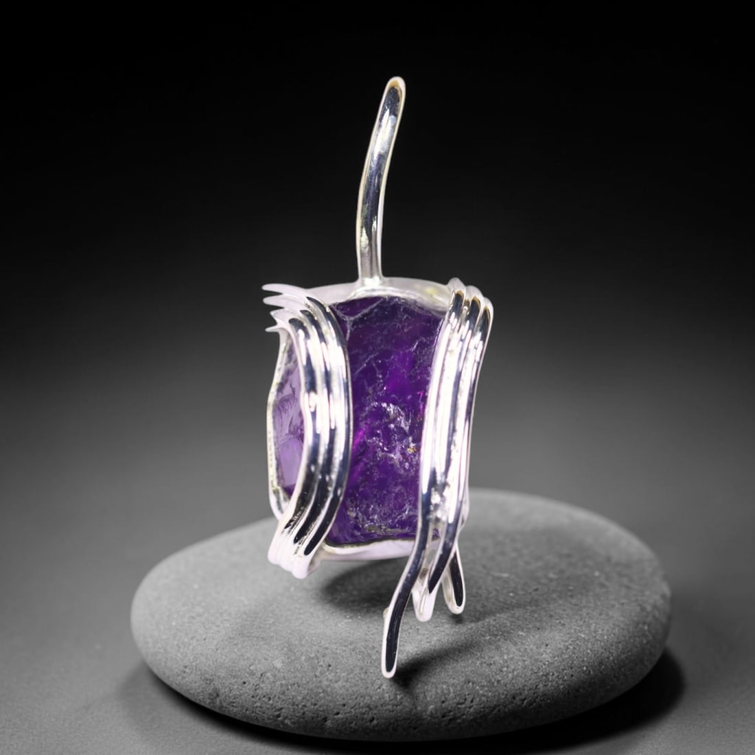 3.46g Crystal Rock Wire Wrap Pendant - 925 Silver , 929E: Ksmith Heritage Auctioneers Subject: Natural Crystal Rock Pendant Type: Pendant