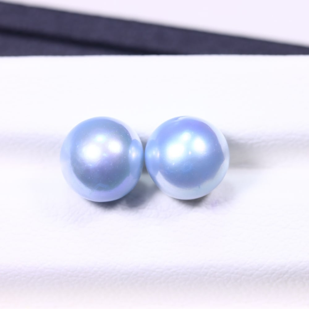 6.35cts Blue Freshwater Pearl Pair 7.7mm - No Hole Drill , 470C: Ksmith Heritage Auctioneers Subject: Natural Pearl Treatment: Colour Enhance Shape: Round Bead Type: Without hole, no drill