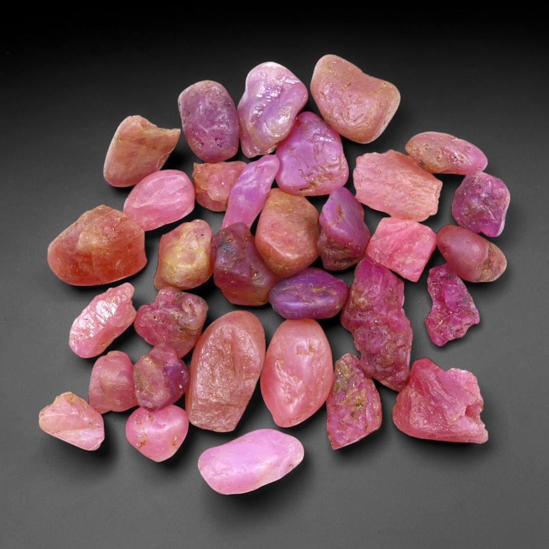 72Ct Raw Ruby Freeform Lot - Rough Specimen , 758C: Ksmith Heritage Auctioneers Subject: Natural Ruby Treatment: No Treat