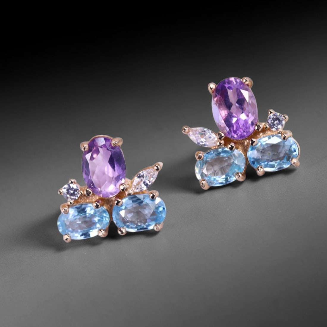 2.75g Amethyst & Topaz Earrings - 925 Sterling Silver , 108C: Ksmith Heritage Auctioneers