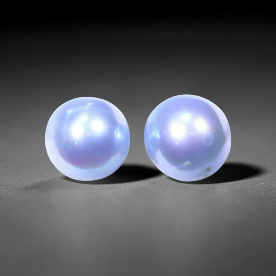 6.25cts Blue Freshwater Pearl Pair 7.4mm - No Hole Drill , 500C: Ksmith Heritage Auctioneers Subject: Natural Pearl Treatment: Colour Enhance Shape: Round Bead Type: Without hole, no drill