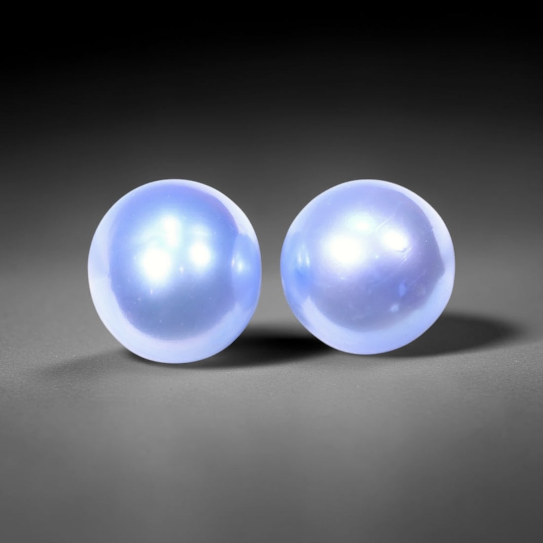 7.35cts Blue Freshwater Pearl Pair 7.8mm - No Hole Drill , 478C: Ksmith Heritage Auctioneers Subject: Natural Pearl Treatment: Colour Enhance Shape: Round Bead Type: Without hole, no drill
