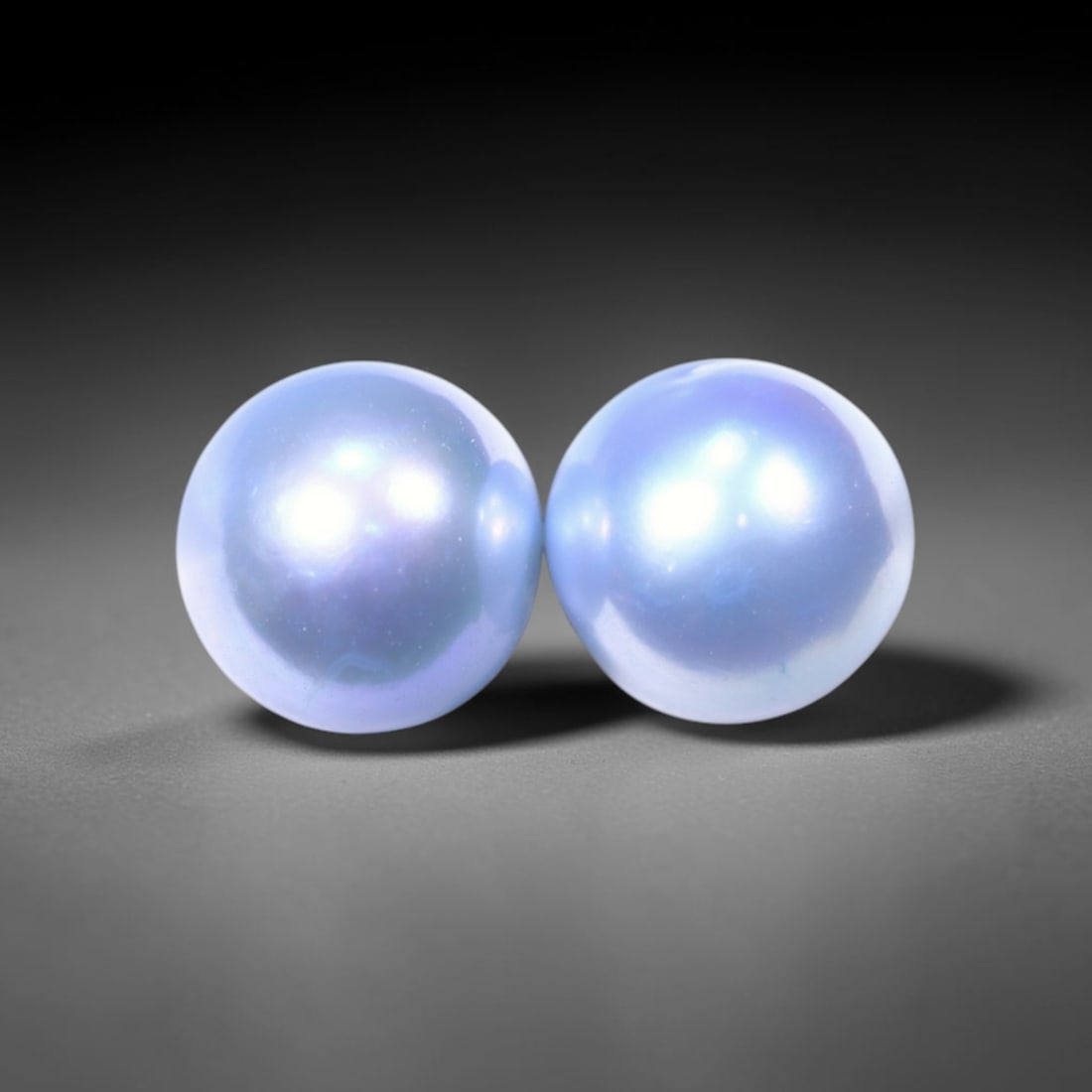 6.35cts Blue Freshwater Pearl Pair 7.7mm - No Hole Drill , 470C: Ksmith Heritage Auctioneers Subject: Natural Pearl Treatment: Colour Enhance Shape: Round Bead Type: Without hole, no drill