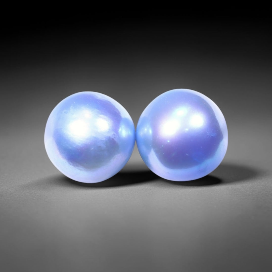 6.36cts Blue Freshwater Pearl Pair 7.5mm - No Hole Drill , 469C (1 of 2)