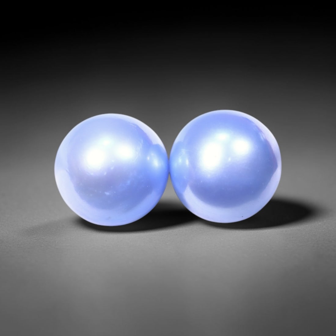 7.10cts Blue Freshwater Pearl Pair 7.9mm - No Hole Drill , 484C: Ksmith Heritage Auctioneers Subject: Natural Pearl Treatment: Colour Enhance Shape: Round Bead Type: Without hole, no drill