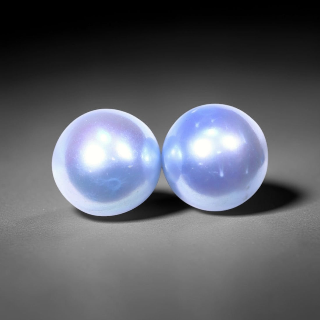 6.26cts Blue Freshwater Pearl Pair 7.5mm - No Hole Drill , 480C (1 of 2)