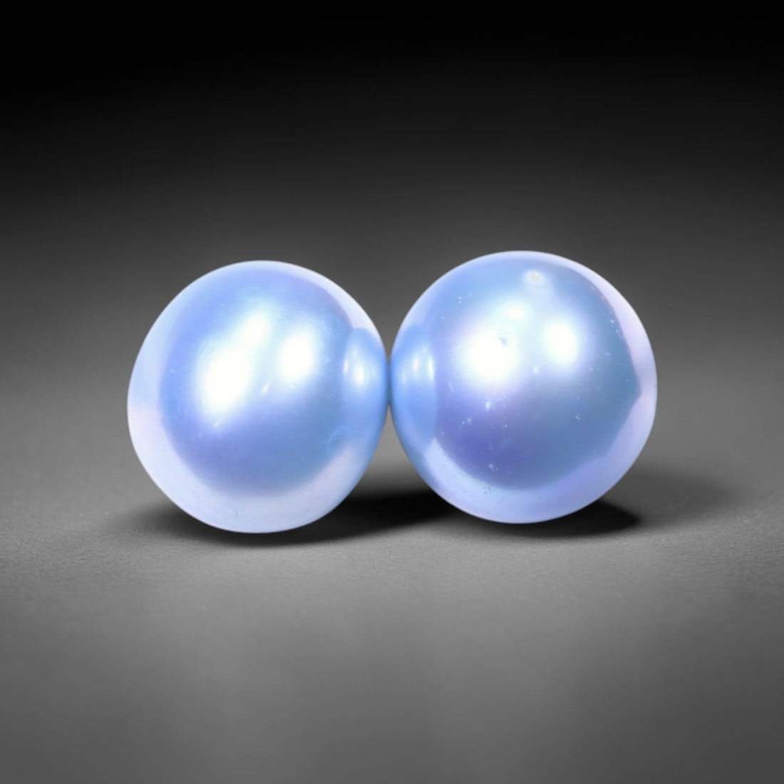 6.92cts Blue Freshwater Pearl Pair 7.6mm - No Hole Drill , 493C (1 of 2)