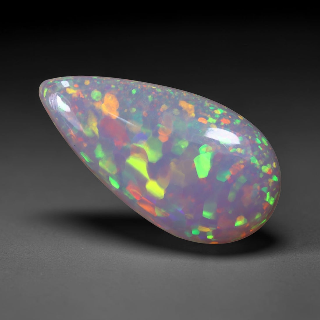 3.93Ct Natural Ethiopian Opal , Unheated - 19.4x10.1x4.6 mm , 827C: Ksmith Heritage Auctioneers Subject: Natural Ethiopian Welo Opal Origin: Ethiopia Treatment: Unheated