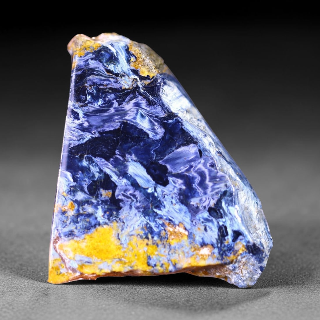 104.63Ct Pietersite Slab - Gemstone Crystal - Freeform Slice, 1015B: Ksmith Heritage Auctioneers Subject: Natural Pietersite Origin: Namibia, South Africa Carat Weight: 104.63Ct Dimension: 47.3 x 41.6 x 7 mm Treatment: Natural Untreated Shape: F