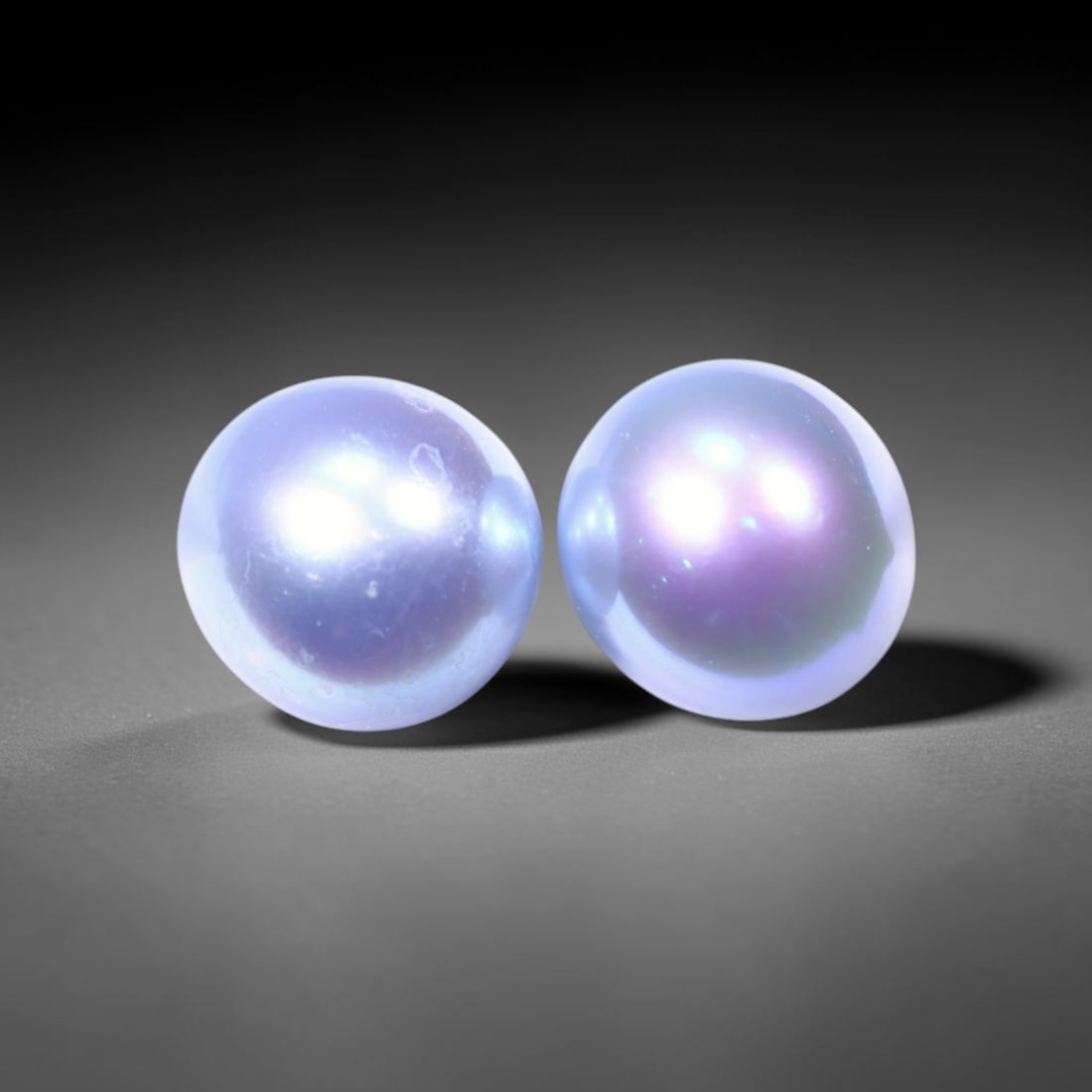 7.49cts Blue Freshwater Pearl Pair 7.9mm - No Hole Drill , 489C: Ksmith Heritage Auctioneers Subject: Natural Pearl Treatment: Colour Enhance Shape: Round Bead Type: Without hole, no drill