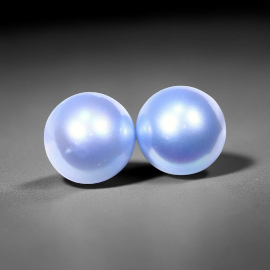 6.01cts Blue Freshwater Pearl Pair 7.4mm - No Hole Drill , 461C (1 of 2)