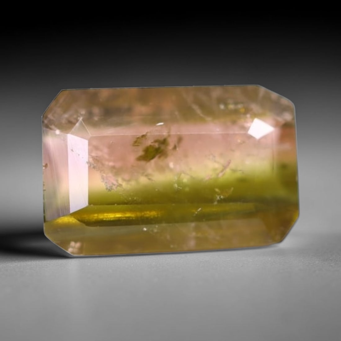 *2.09Ct Natural Watermelon Tourmaline - Bi-Colour Faceted Cut, 177C: Ksmith Heritage Auctioneers Subject: Natural Tourmaline Origin: Africa Carat Weight: 2.09 Ct Dimension: 9.3x5.9x3.7 mm Type: Faceted, Polished