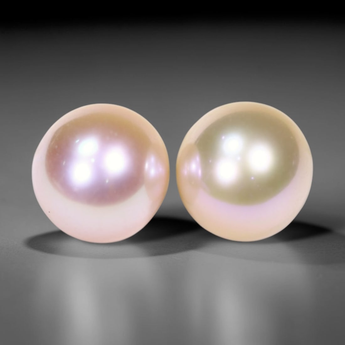 5.42cts Freshwater Pearl Pair 7.3mm, Peach Pink Natural Colour - No Hole Drill , 394E: Ksmith Heritage Auctioneers Subject: Natural Pearl Treatment: None, Natural Colour Shape: Round Bead Type: Without hole, no drill