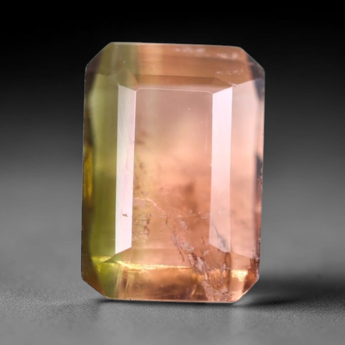 *2.10Ct Natural Watermelon Tourmaline - Bi-Colour Faceted Cut, 163C: Ksmith Heritage Auctioneers Subject: Natural Tourmaline Origin: Africa Carat Weight: 2.10 Ct Dimension: 9.2x6.4x3.7 mm Type: Faceted, Polished