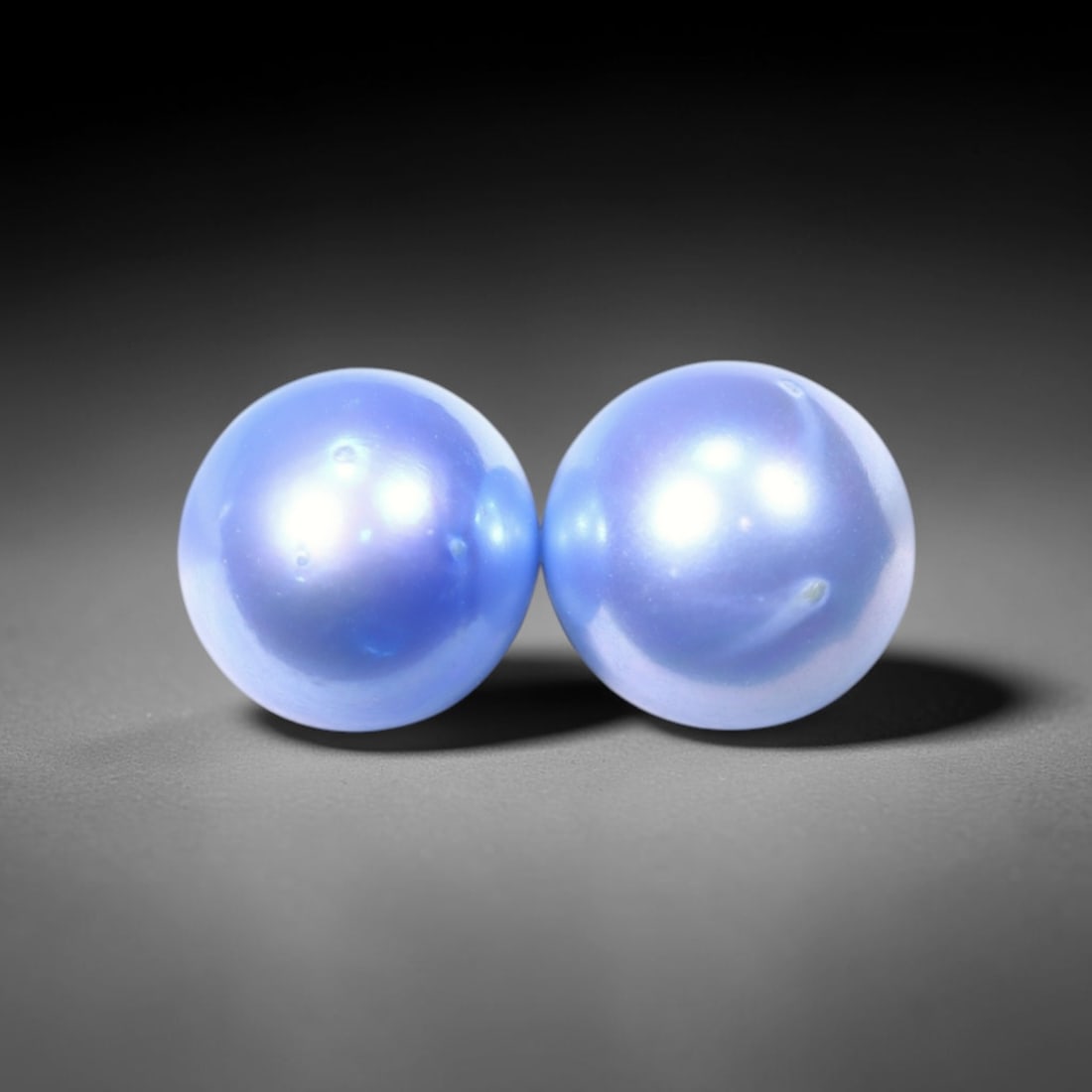 6.26cts Blue Freshwater Pearl Pair 7.5mm - No Hole Drill , 476C: Ksmith Heritage Auctioneers Subject: Natural Pearl Treatment: Colour Enhance Shape: Round Bead Type: Without hole, no drill