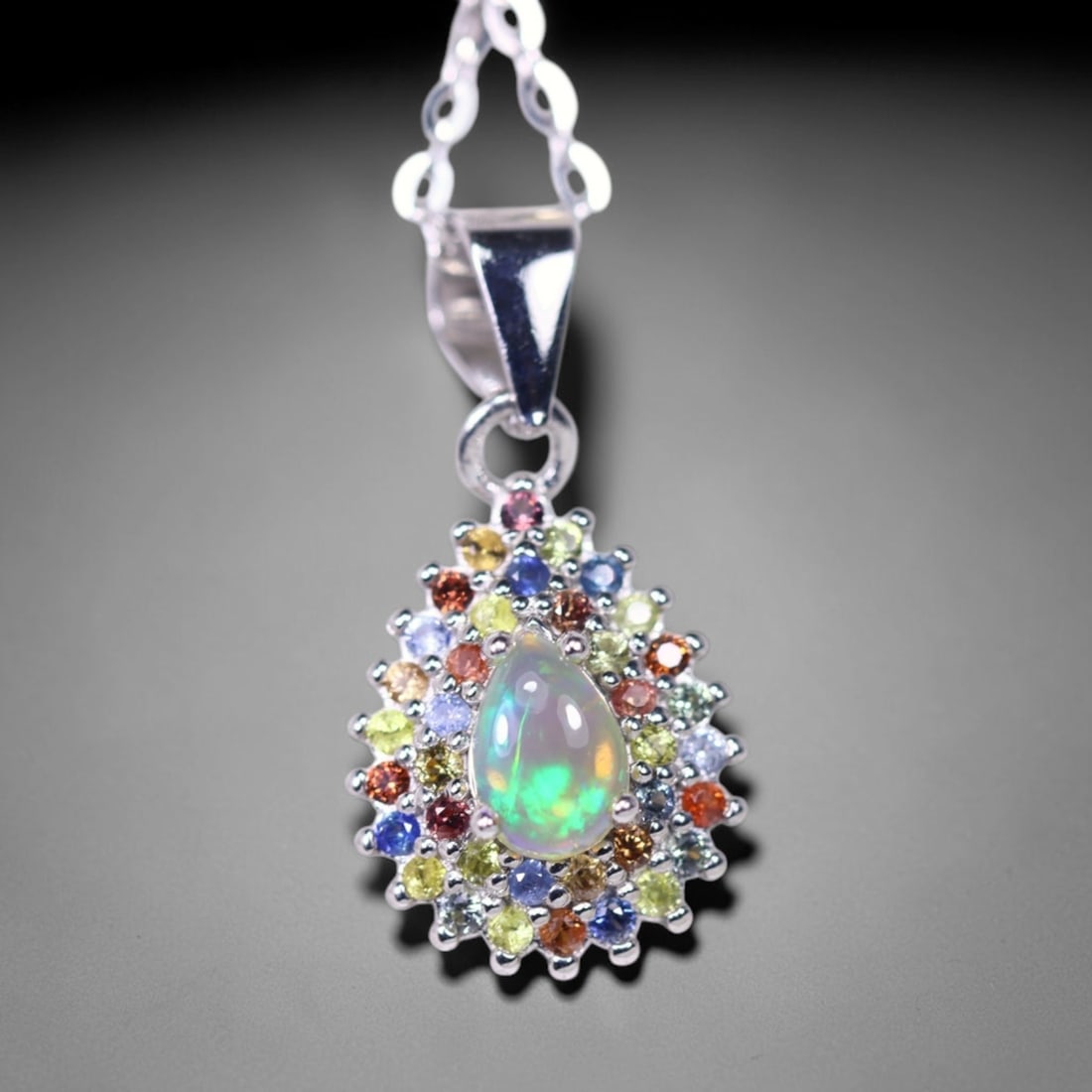 18inches Necklace Fire Opal & Sapphire - 925 Sterling Silver , 923E: Ksmith Heritage Auctioneers Subject: Natural Fire Opal & Sapphire Origin: Thailand Carat Weight: 2.12g Dimension: Gemstone 4x6mm Type: Necklace