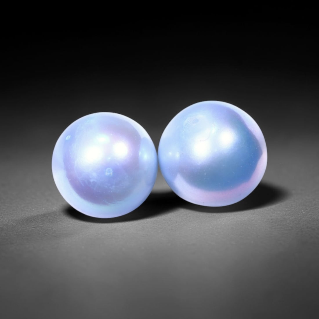 6.09cts Blue Freshwater Pearl Pair 7.5mm - No Hole Drill , 466C: Ksmith Heritage Auctioneers Subject: Natural Pearl Treatment: Colour Enhance Shape: Round Bead Type: Without hole, no drill