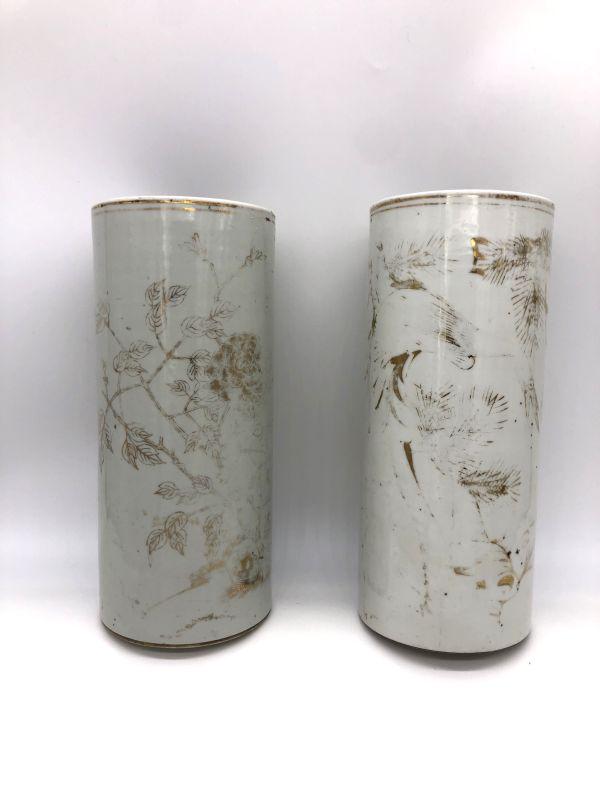 Pair of Vases Depicting Mao: Pair of vases that depict Mao from the Republic time period in ChinaMeasurements: H 11.25", 4.75" Diam