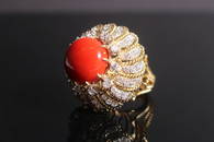 18k Gold Ring with Coral and Diamonds